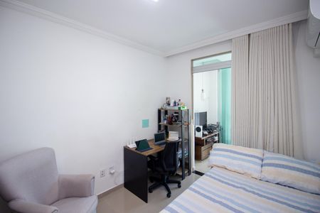 Casa à venda com 170m², 3 quartos e 3 vagasQuarto 1