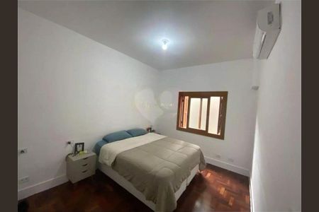 Casa à venda com 3 quartos, 250m² em Adalgisa, São Paulo
