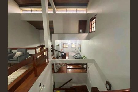 Casa à venda com 250m², 3 quartos e 3 vagas