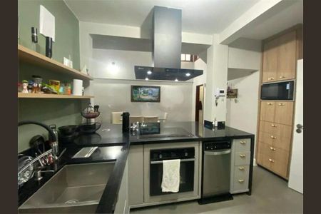 Casa à venda com 250m², 3 quartos e 3 vagas