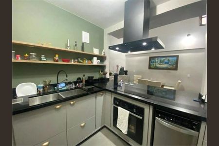 Casa à venda com 250m², 3 quartos e 3 vagas