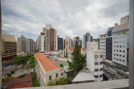 Apartamento para alugar com 82m², 2 quartos e 1 vagaQuarto 2 vista