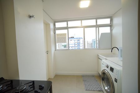 Área de Serviço de apartamento para alugar com 2 quartos, 82m² em Centro, Florianópolis