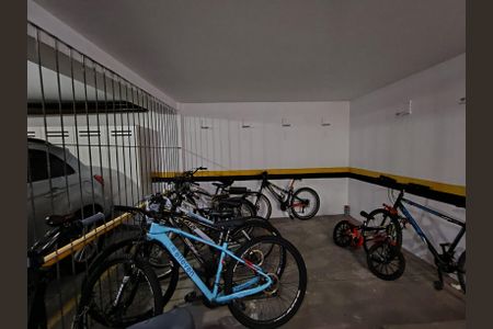 Apartamento para alugar com 82m², 2 quartos e 1 vaga Apartamento para alugar com 82m², 2 quartos e 1 vagaBicicletário