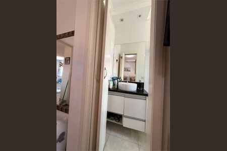 Casa à venda com 3 quartos, 86m² em Vila Isa, São Paulo