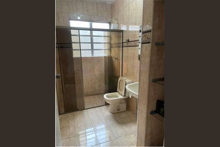 Casa à venda com 3 quartos, 164m² em Vila Mira, São Paulo