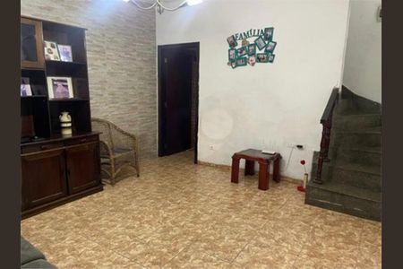 Casa à venda com 3 quartos, 164m² em Vila Mira, São Paulo