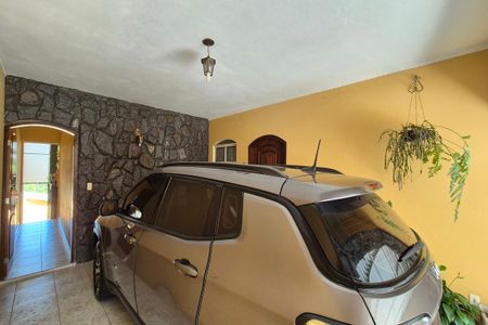 Casa à venda com 253m², 5 quartos e 4 vagasGaragem 