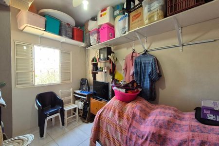 Casa à venda com 253m², 5 quartos e 4 vagasQuarto 4 - Despensa 