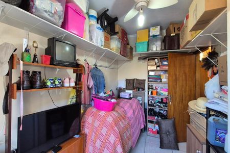 Casa à venda com 253m², 5 quartos e 4 vagasQuarto 4 - Despensa 