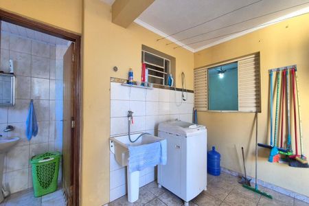 Casa à venda com 253m², 5 quartos e 4 vagasÁrea de Serviço