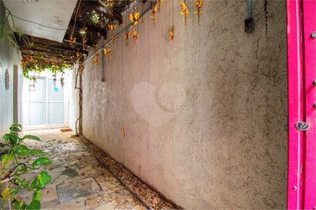 Casa à venda com 2 quartos, 80m² em Jardim Cordeiro, São Paulo