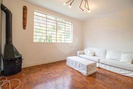 Casa à venda com 2 quartos, 80m² em Jardim Cordeiro, São Paulo