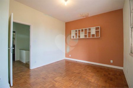 Casa à venda com 2 quartos, 80m² em Jardim Cordeiro, São Paulo