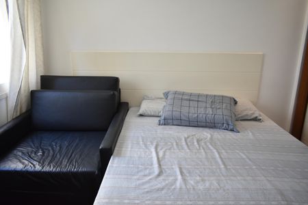 Apartamento à venda com 73m², 2 quartos e 1 vagaQuarto 2