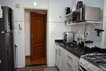 Apartamento à venda com 73m², 2 quartos e 1 vagaCozinha