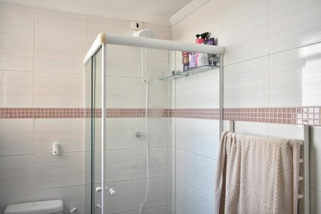 Apartamento à venda com 73m², 2 quartos e 1 vagaBanheiro Social