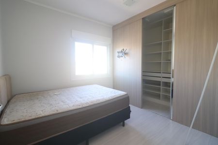 Quarto 01 de apartamento à venda com 2 quartos, 63m² em Vila Nova, Novo Hamburgo