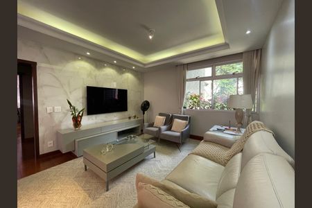 Apartamento à venda com 280m², 4 quartos e 3 vagasFoto 03