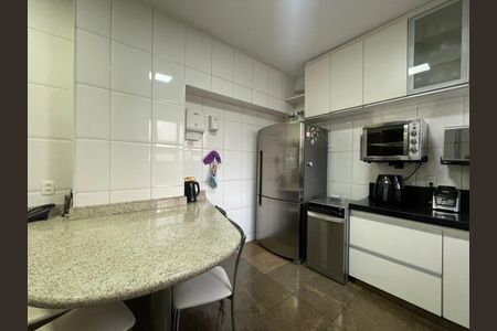 Apartamento à venda com 280m², 4 quartos e 3 vagasFoto 27