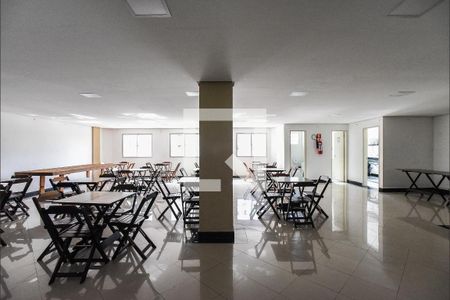 Apartamento à venda com 47m², 2 quartos e 1 vaga Apartamento à venda com 47m², 2 quartos e 1 vagaÁrea comum - Salão de festas