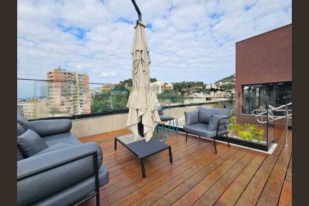 Apartamento à venda com 30m², 1 quarto e sem vaga