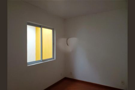 Casa à venda com 2 quartos, 100m² em Jardim Marajoara, São Paulo