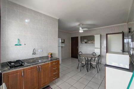 Apartamento para alugar com 120m², 2 quartos e 2 vagasCozinha