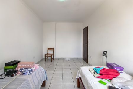 Apartamento para alugar com 120m², 2 quartos e 2 vagasQuarto