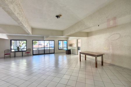 Apartamento para alugar com 120m², 2 quartos e 2 vagasÁrea comum - Salão de festas