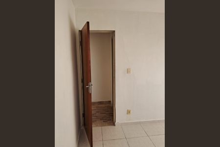 Apartamento para alugar com 46m², 2 quartos e 1 vaga Apartamento para alugar com 46m², 2 quartos e 1 vagaQuarto