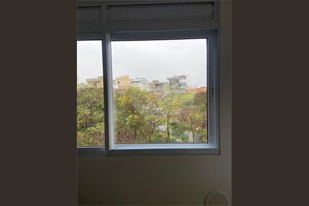 Apartamento à venda com 2 quartos, 36m² em Jardim Ipaussurama, Campinas