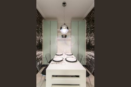 Apartamento à venda com 3 quartos, 147m² em Vila Alexandria, São Paulo