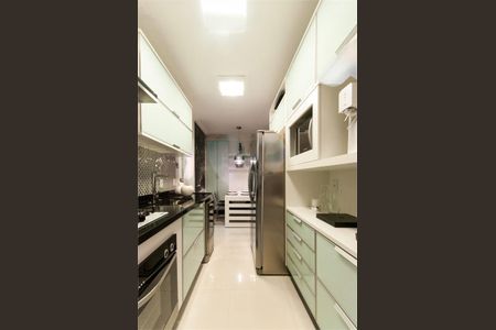 Apartamento à venda com 147m², 3 quartos e 3 vagas