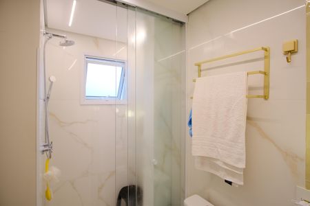 Apartamento à venda com 107m², 3 quartos e 2 vagasBanheiro 2 da Suíte 1