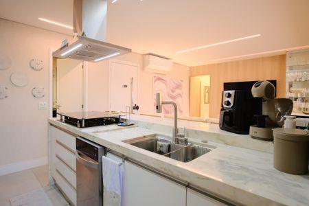 Apartamento à venda com 107m², 3 quartos e 2 vagasCozinha