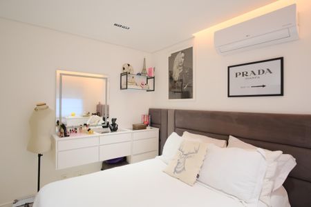 Apartamento à venda com 107m², 3 quartos e 2 vagasSuíte 2