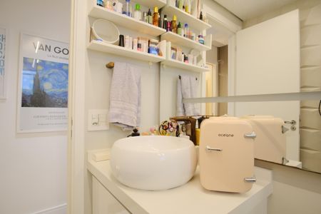 Apartamento à venda com 107m², 3 quartos e 2 vagasBanheiro da Suíte 2