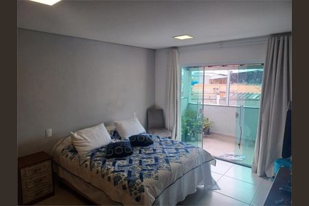 Casa à venda com 2 quartos, 180m² em Cerâmica, São Caetano do Sul