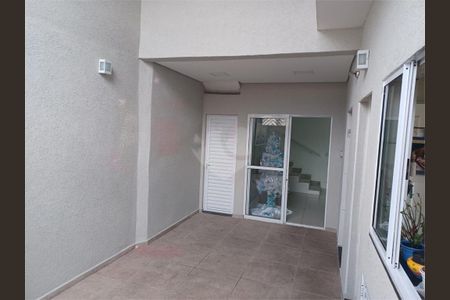 Casa à venda com 180m², 2 quartos e 1 vaga