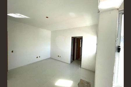 Apartamento à venda com 2 quartos, 37m² em São Lucas, São Paulo