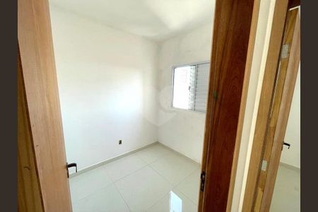 Apartamento à venda com 2 quartos, 37m² em São Lucas, São Paulo