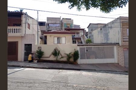 Casa à venda com 3 quartos, 185m² em Cidade São Jorge, Santo André