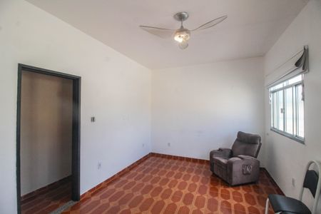 Apartamento para alugar com 100m², 2 quartos e sem vagaSala