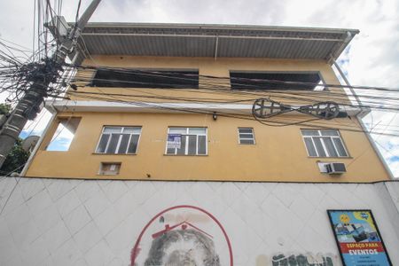 Apartamento para alugar com 100m², 2 quartos e sem vagaFachada