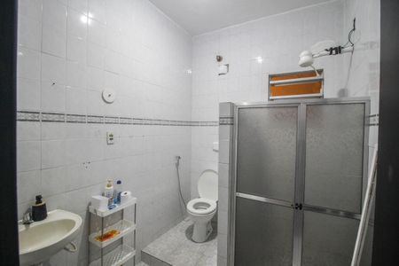 Apartamento para alugar com 100m², 2 quartos e sem vagaBanheiro