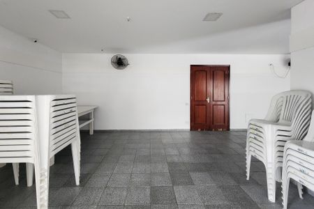 Apartamento à venda com 178m², 3 quartos e 2 vagasÁrea Comum 