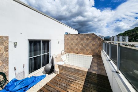 Apartamento à venda com 178m², 3 quartos e 2 vagasCobertura 