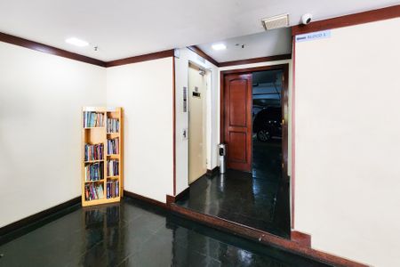 Apartamento à venda com 178m², 3 quartos e 2 vagasÁrea Comum 