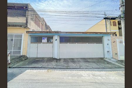 Casa à venda com 297m², 3 quartos e 5 vagasFachada
